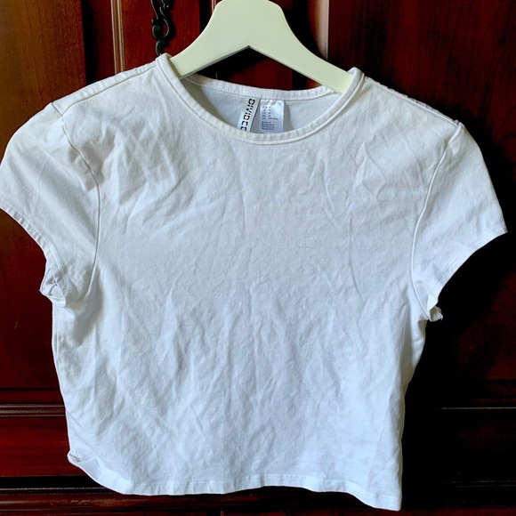 Plain White H&M Crop Top Size Medium - Picture 1 of 2
